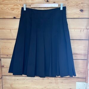 Vintage Pleated Sating Black A-Line Skirt Women’s 6 Dark Emo Goth Alt Rave Scene
